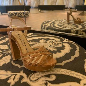 Strappy front Double platform chunky heel